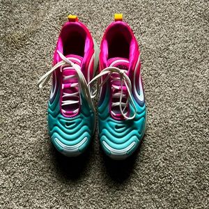 Nike air max 720’s